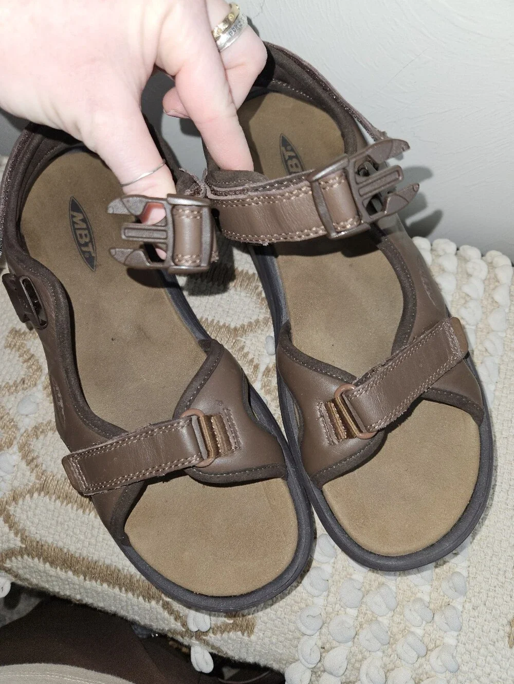 MBT Sandals Men 12 - 12.5 Kisumu 3S Brown Adjustable Sport Shoe Outdoor Leather